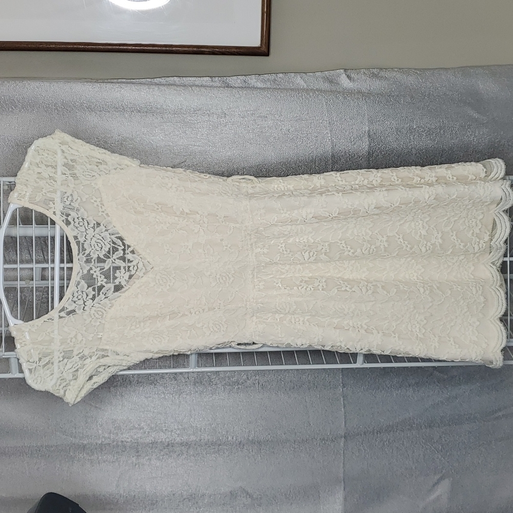 American Rag Lace Cream Color Skater Dress Woman's Size Small